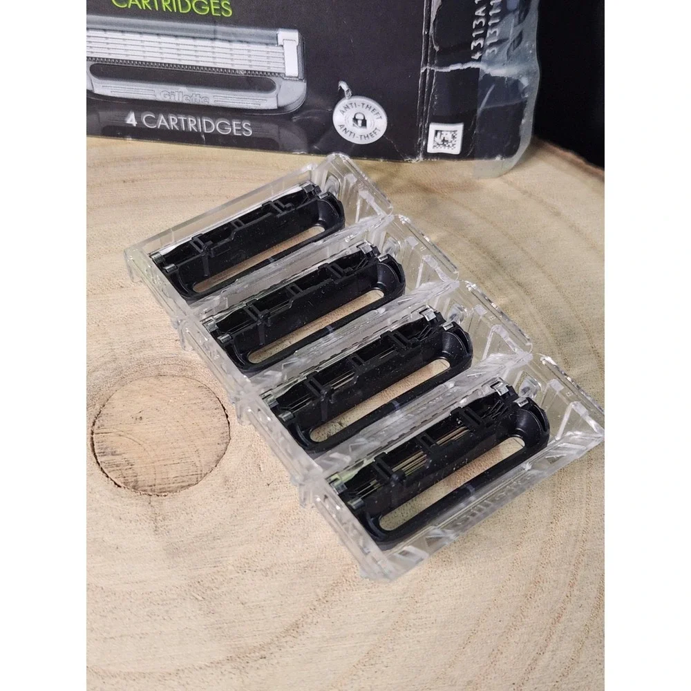 gillette packaging open