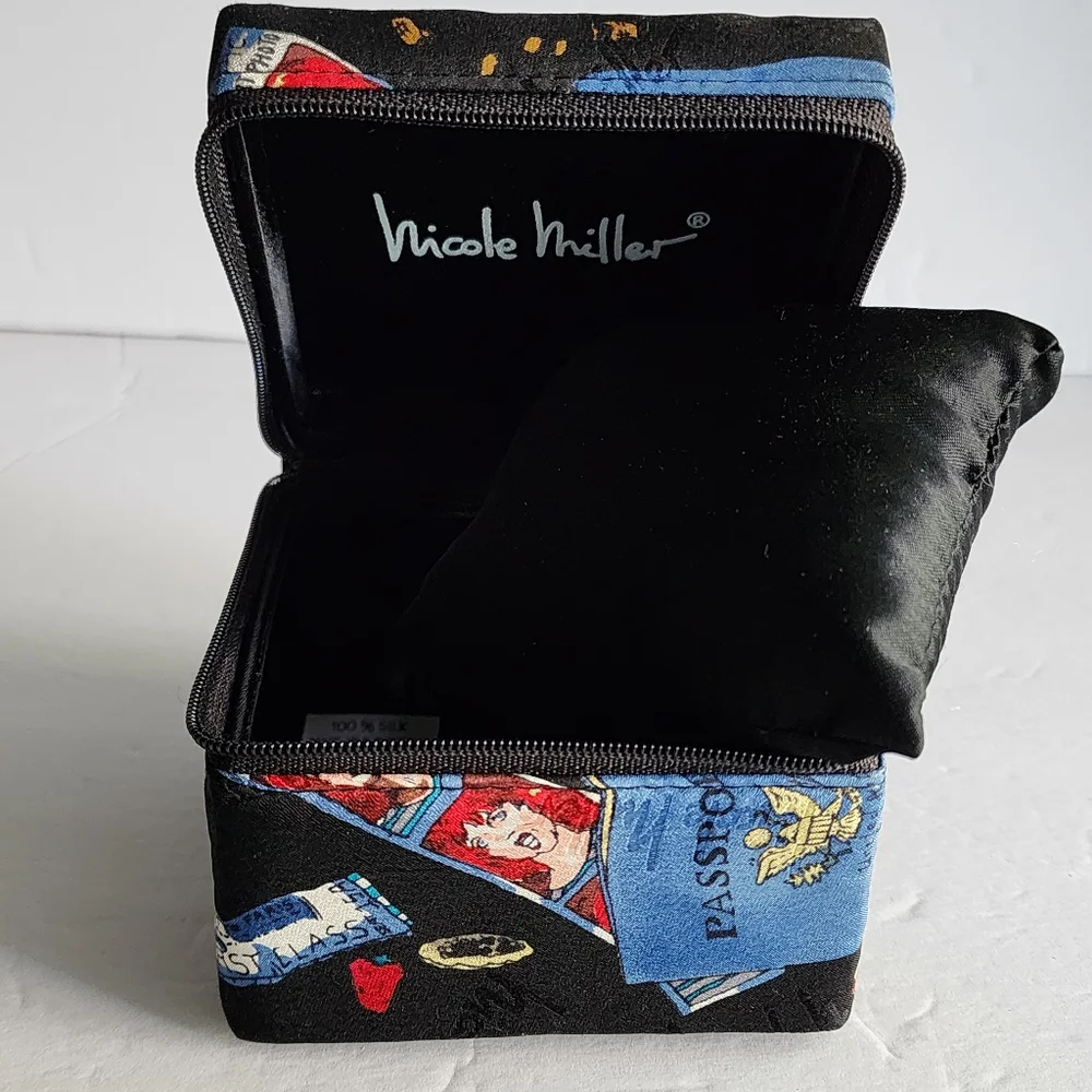 Nicole Miller vintage nicole