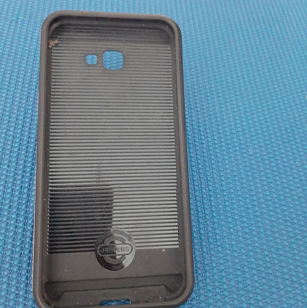 [1/2 off ⛵] Samsung j4+ case