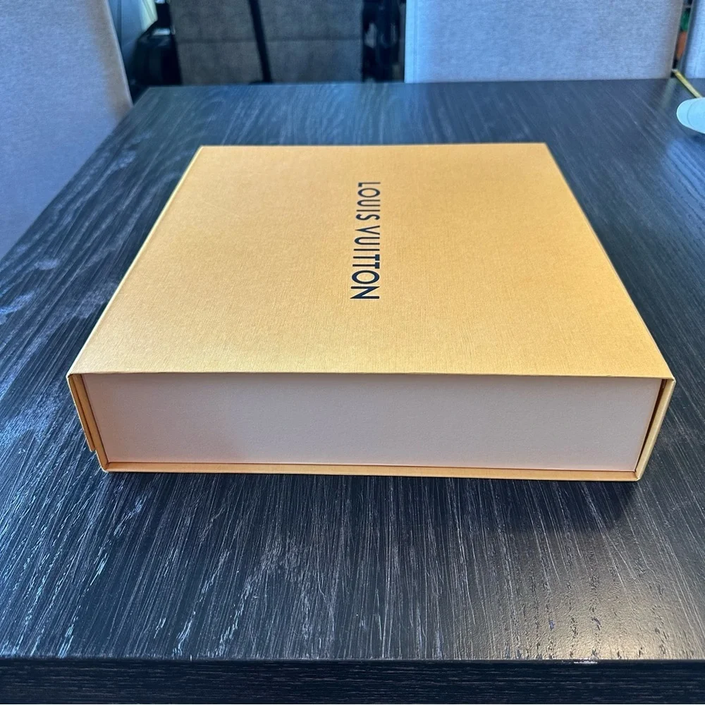 Louis Vuitton euc few