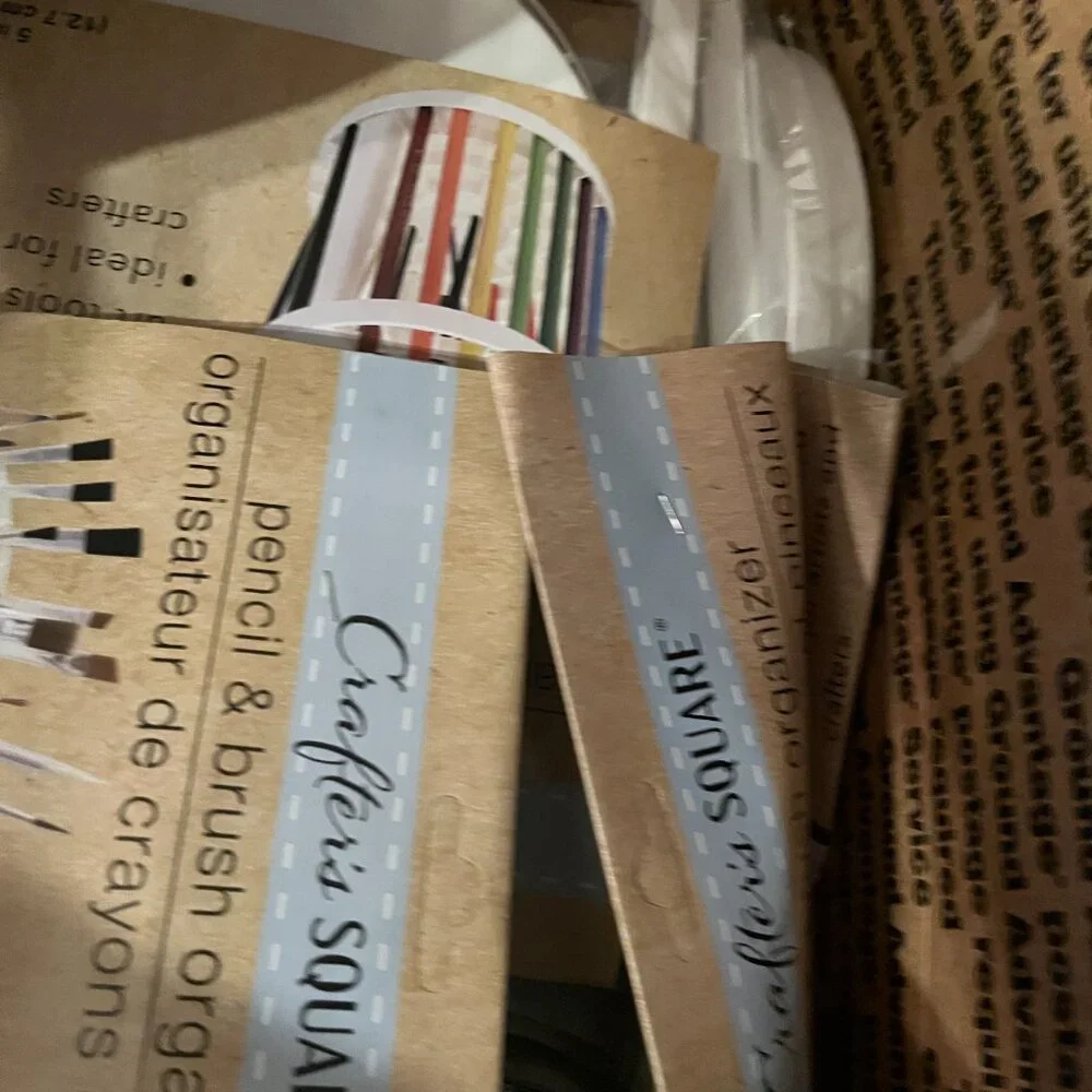 Makeup‎ Brush Holder (Lot of 20!) Each Holds 40 Brushes! (NEW)