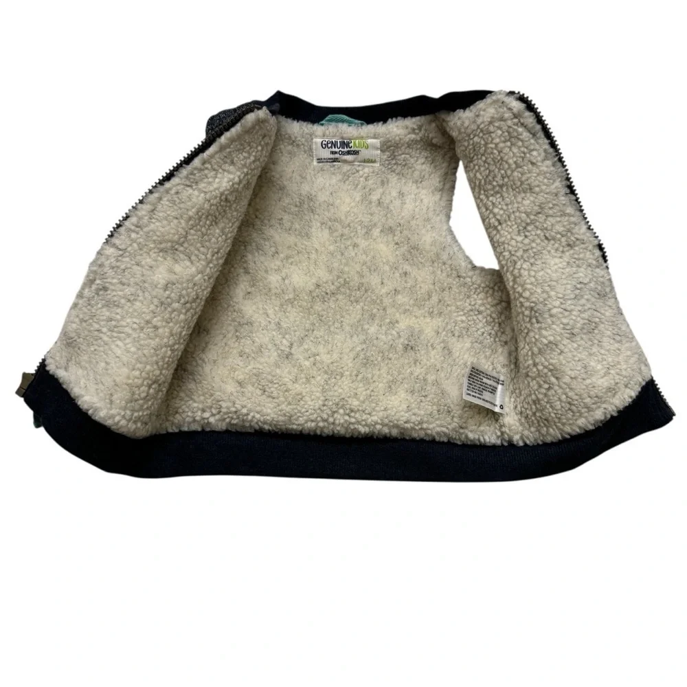 OshKosh Bgosh excellent lining