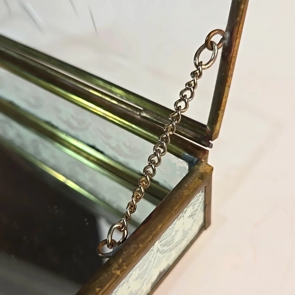 Vintage Etched Glass Jewelry Trinket Box Hinge-Lid Lace Gold Frame Shabby Chic