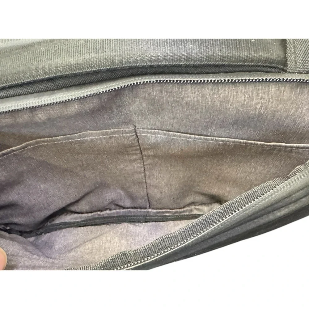 Nomatic lightweight travel brand