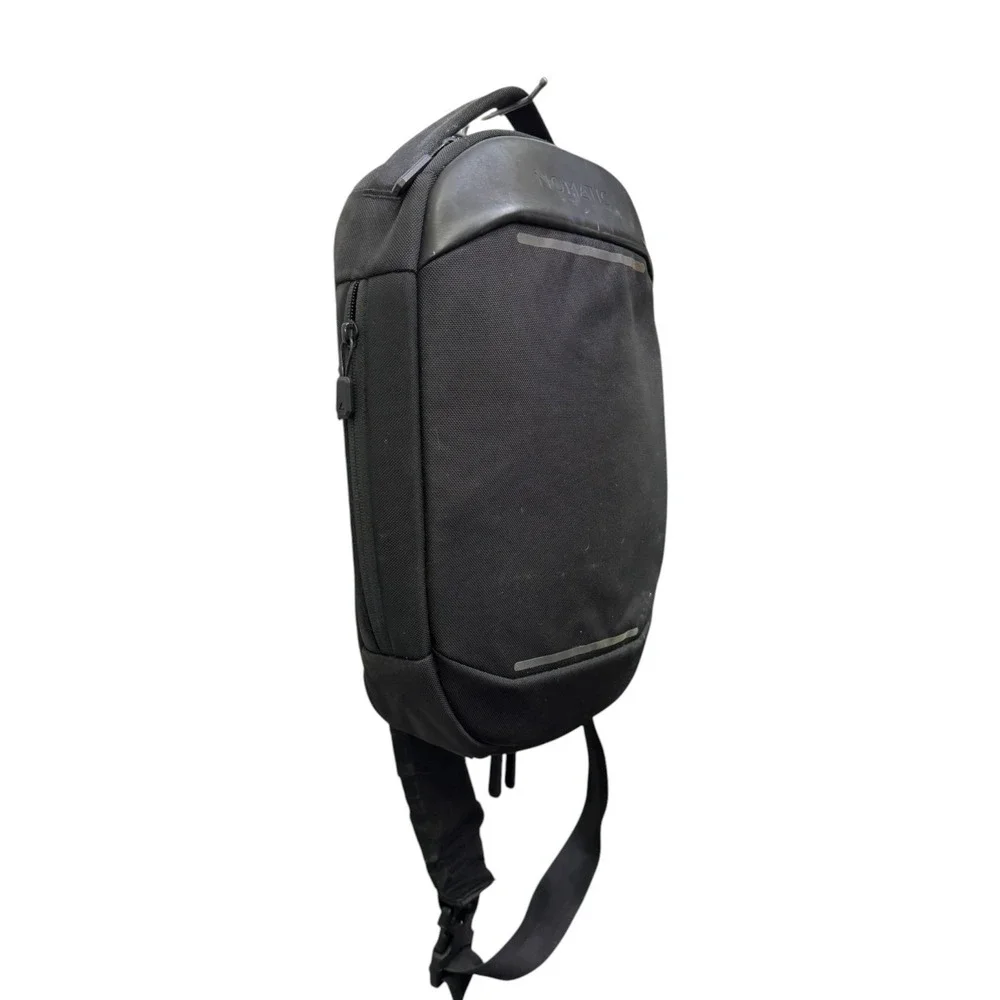 Nomatic resistant sling carry