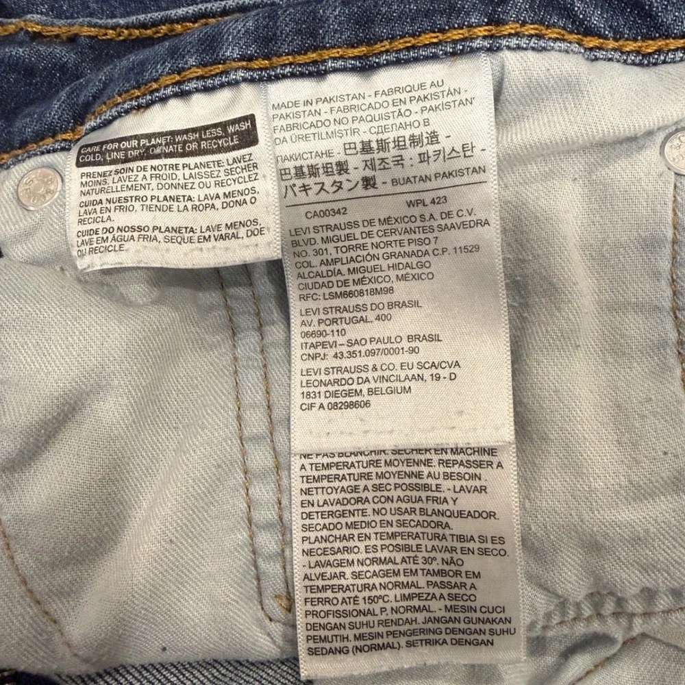 Levi's 505 Regular Fit‎ Jeans Blue Denim Straight Leg 38x30 Pakistan Made