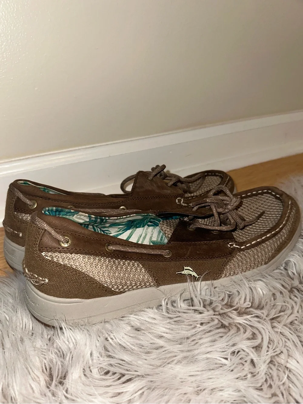 Tommy Bahama casual boat