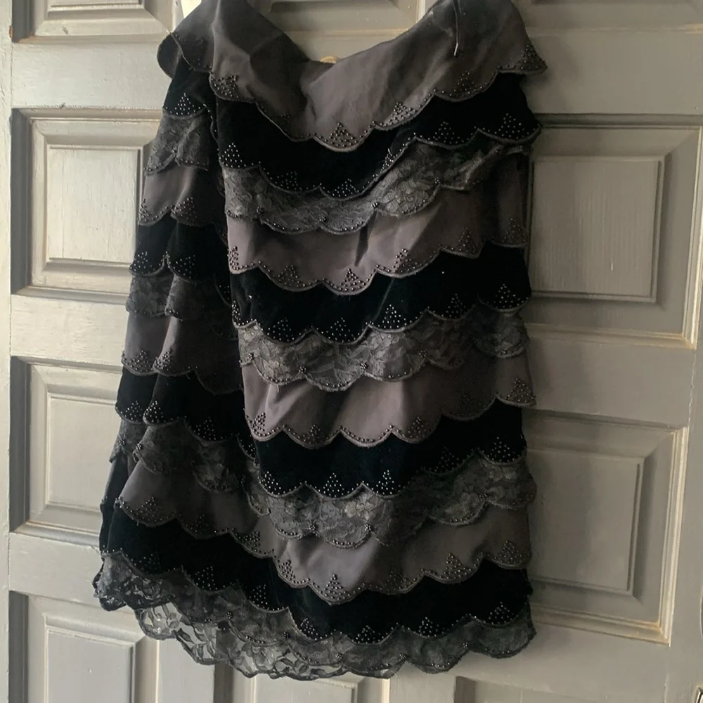 Chetta B nwt stunning