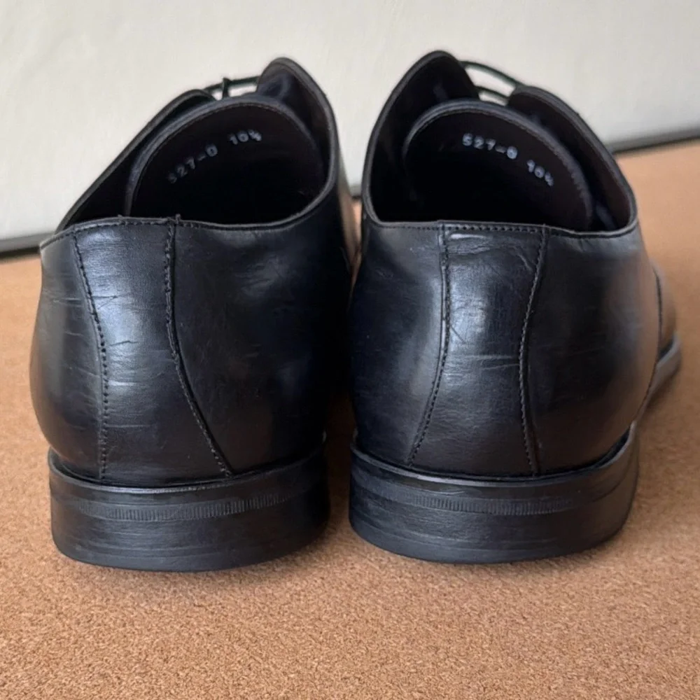 To Boot black leather