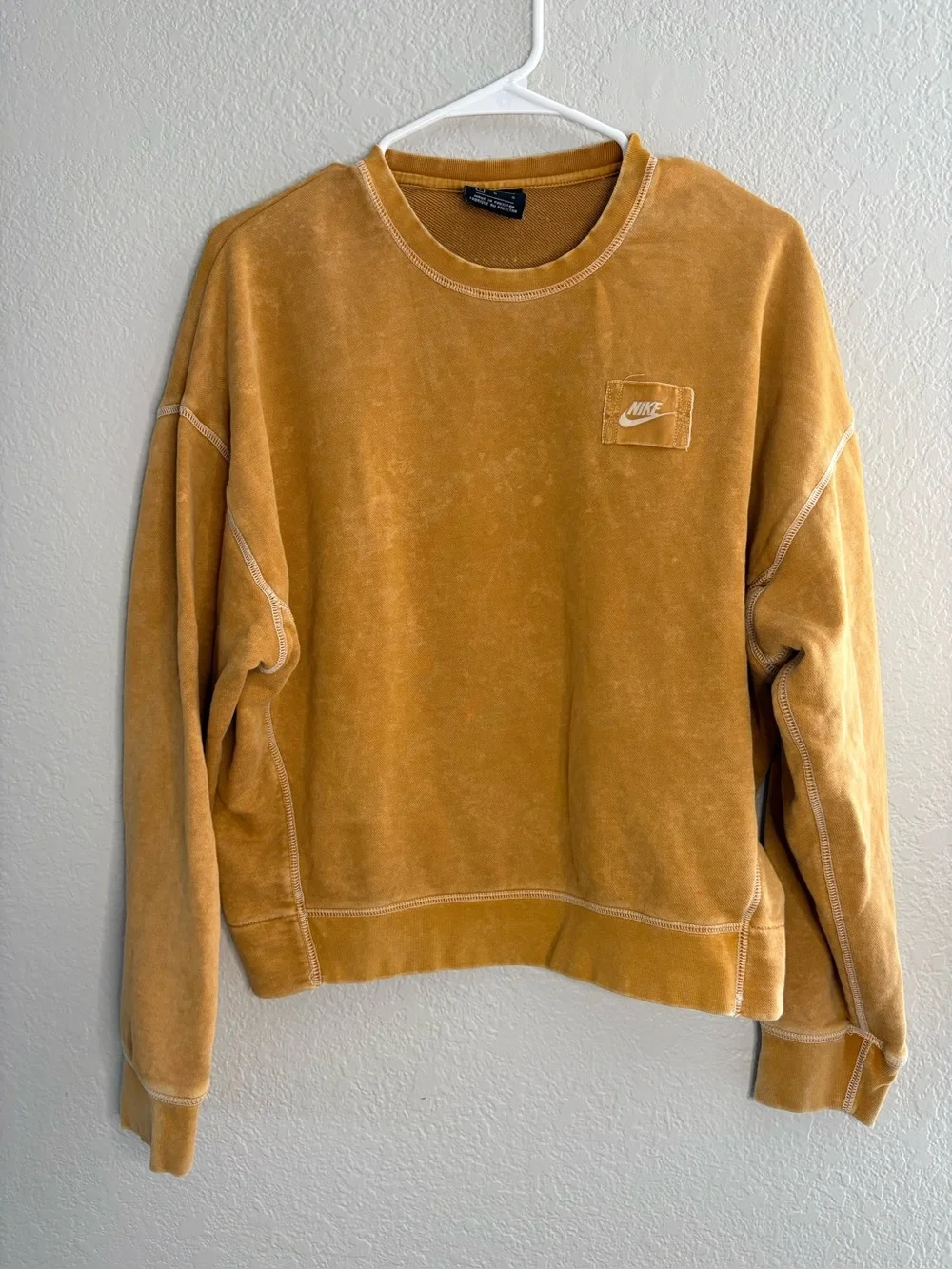 Nike Oversized Sweatshirt Flowy Boxy Mustard Yellow Gold Large