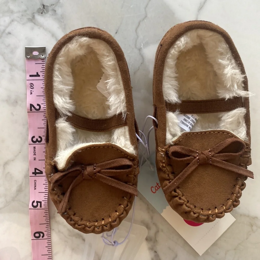 Cat & Jack dark chestnut