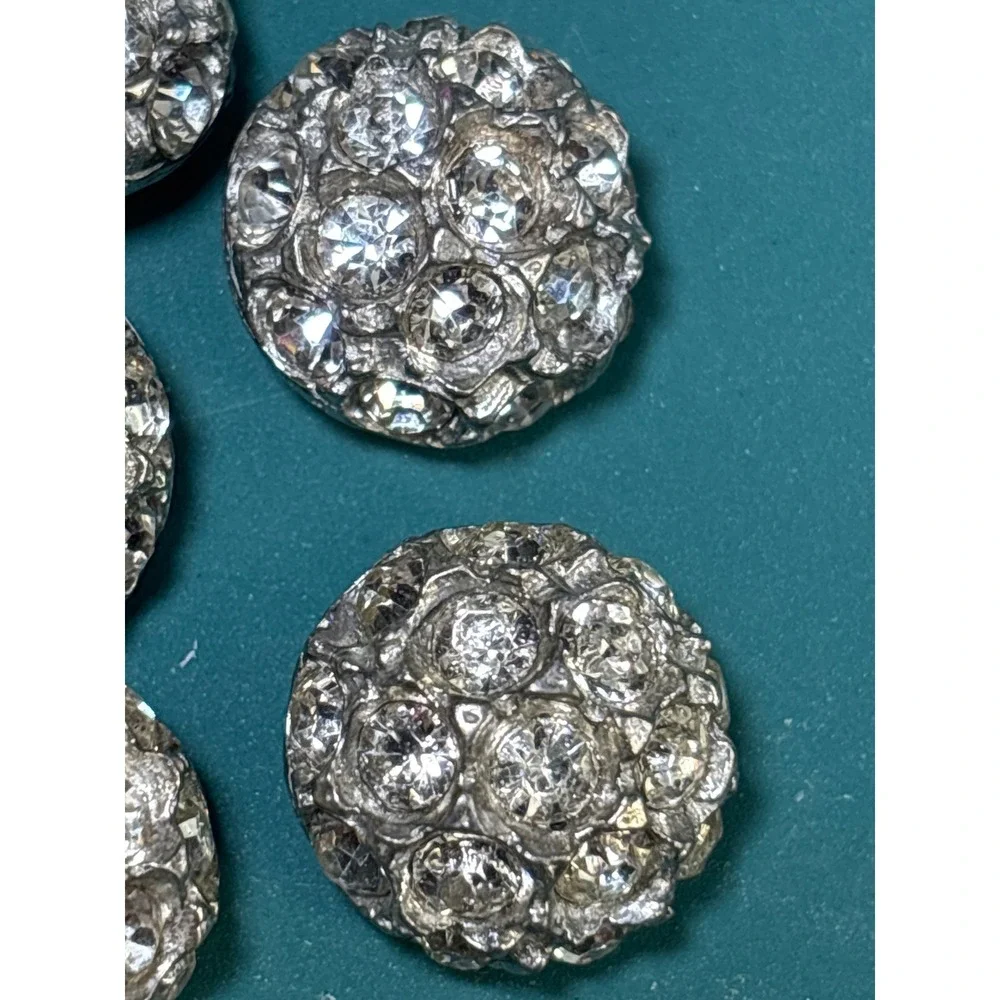 N/A antique round