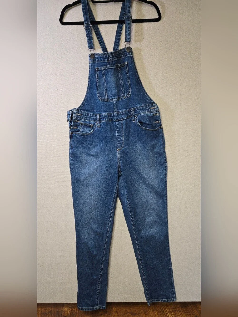 Universal Thread Blue Denim Women's Overalls with Front Bib