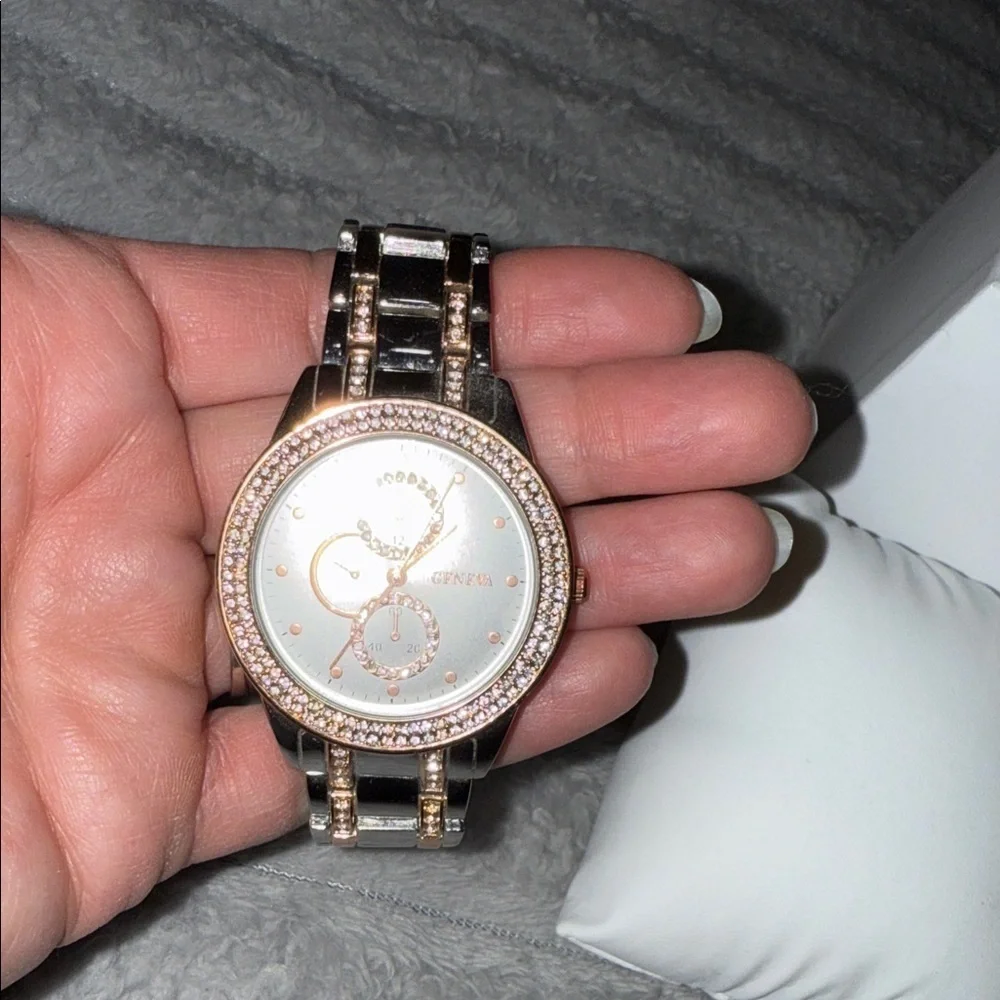 Geneva elegant watch