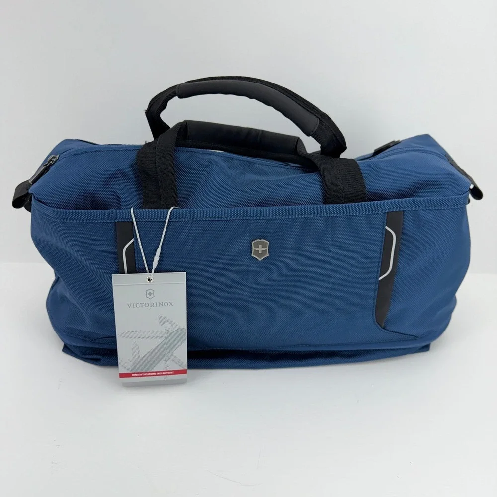 Victorinox Werks‎ Traveler 6.0 Weekender Tote Bag Black Drop Down Expansion New