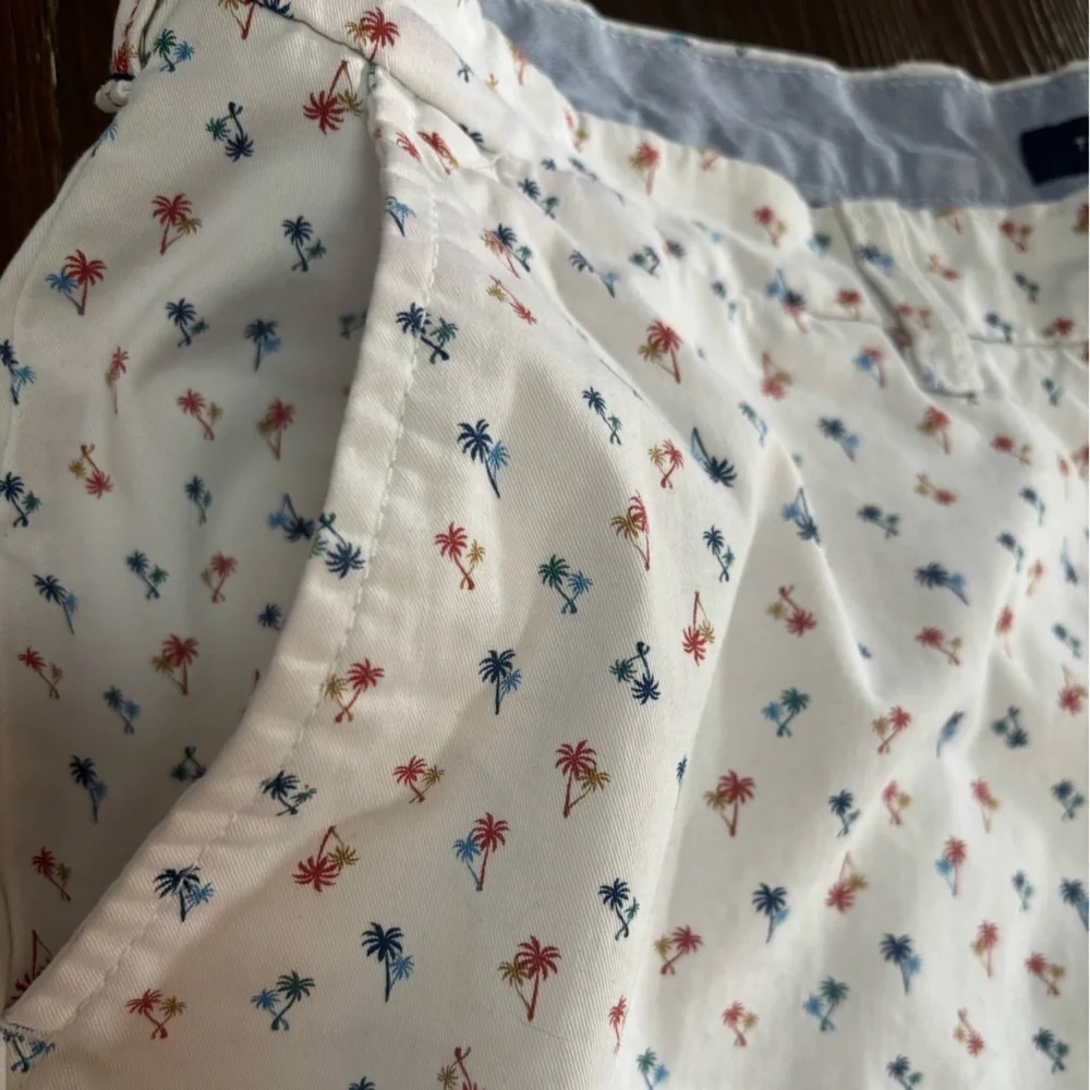 Tommy Hilfiger athleisure up see