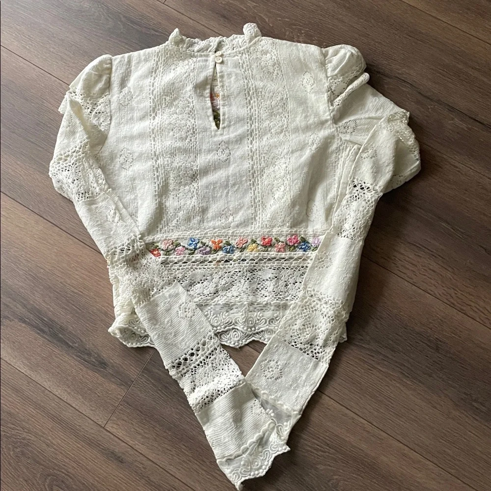 Free People excellent missing