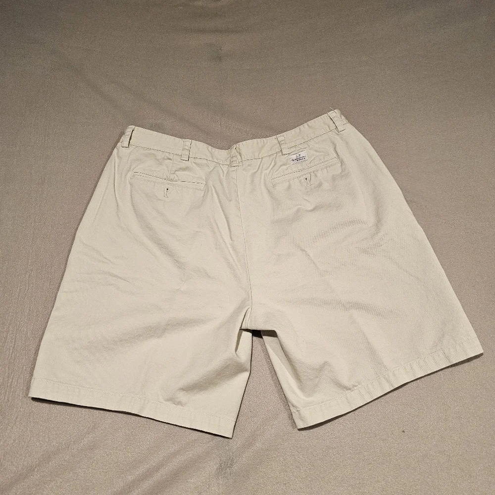 Vineyard Vines‎ Men's Stone Club Chino Shorts Size 38