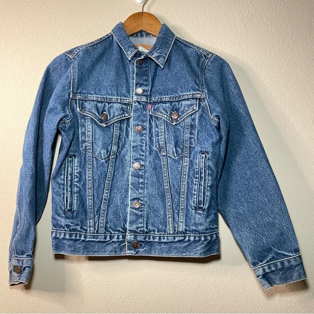 Vintage Boy/Girl Levi’s Medium Wash Denim Jean Jacket‎ Size 16 Made In U.S.A
