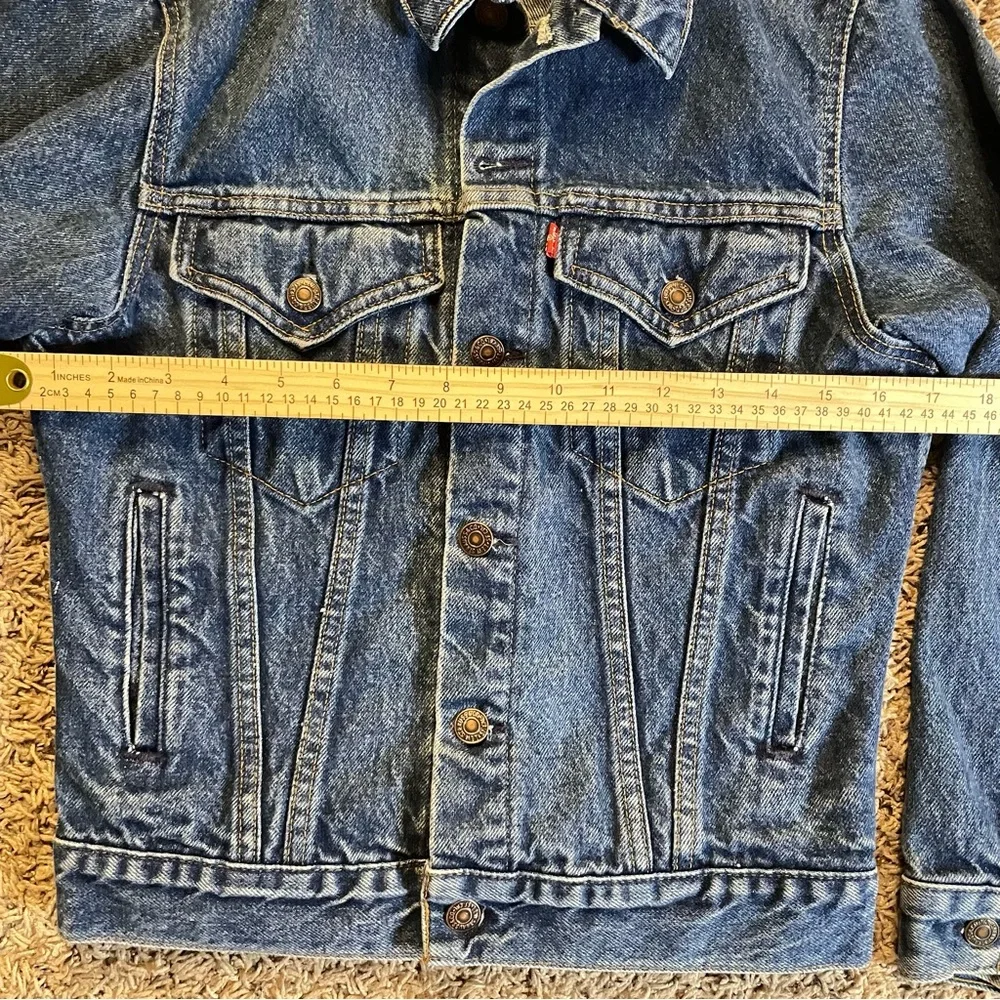 Vintage Boy/Girl Levi’s Medium Wash Denim Jean Jacket‎ Size 16 Made In U.S.A