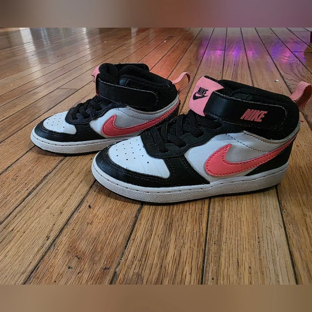 Nike sneakers kids