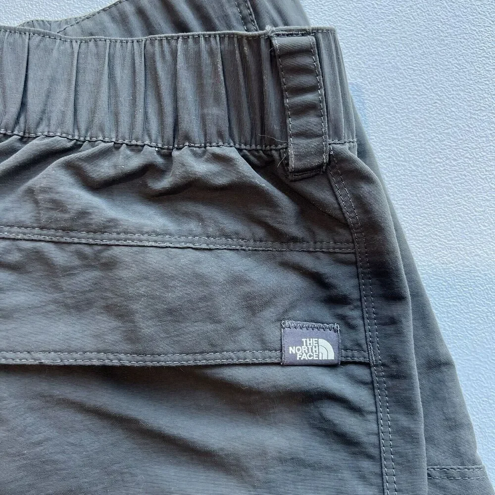 The North Face Convertible‎ Pants Mens XLarge Gray Short Zip Off Outdoor Hiking