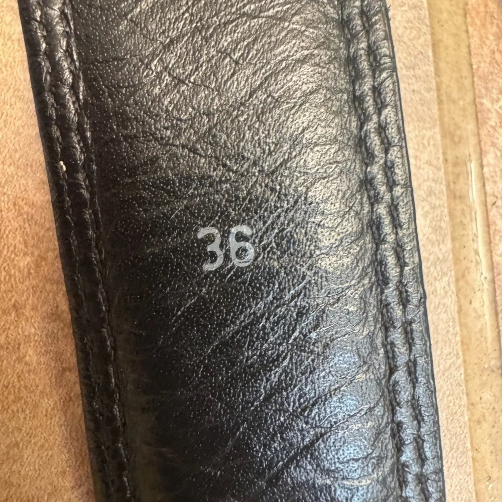 NWOT LEATHER HAND MADE Men’s Hand Polished Buckle Belt Black SZ 36 Luxury EUC