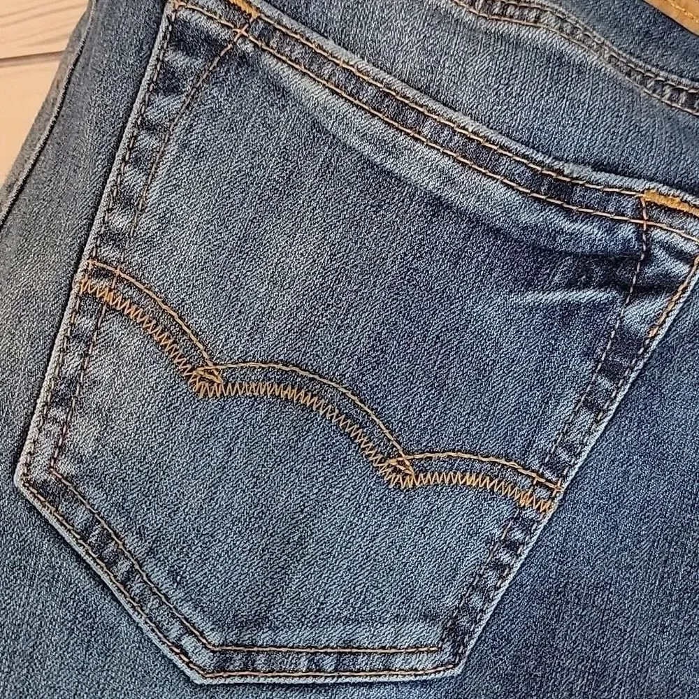 American Eagle Outfitters