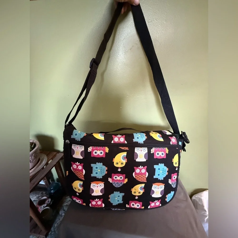 Joe Boxer Messenger/Laptop‎ Bag/Purse Owls Colorful Large Great Condition