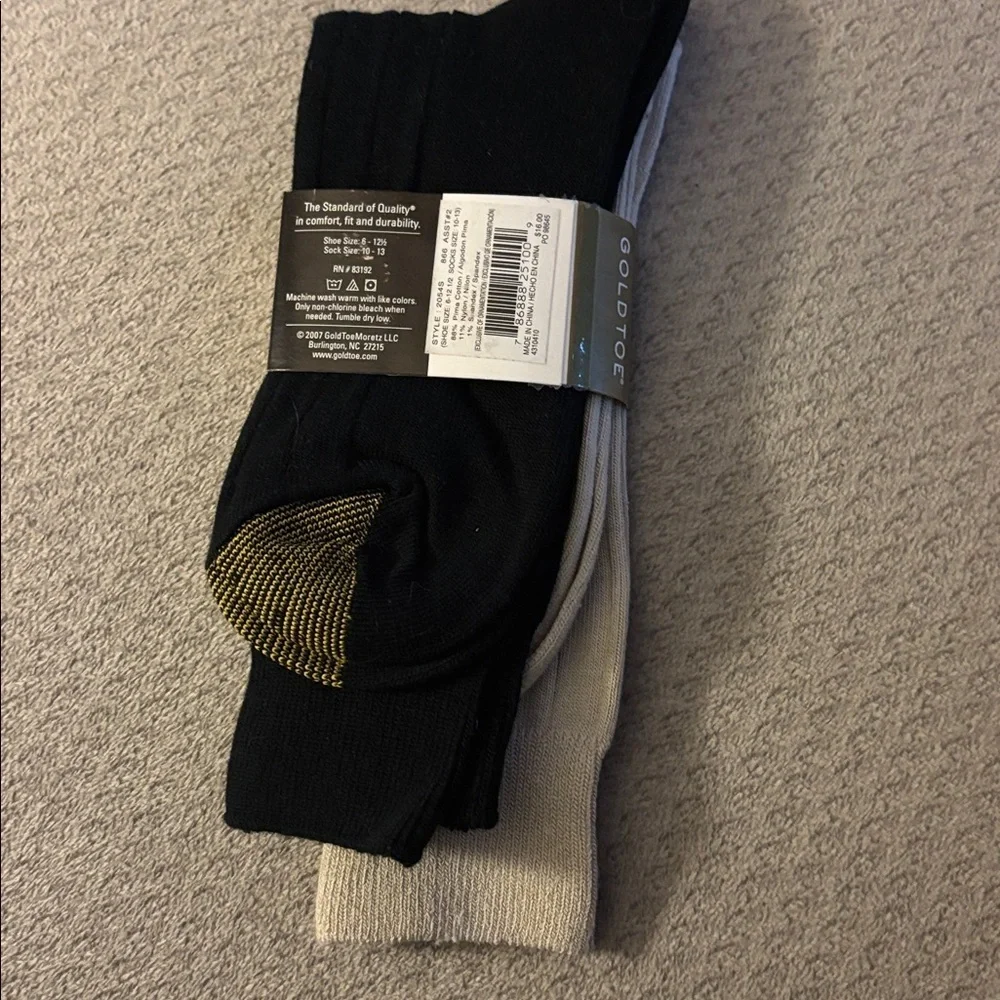 Gold Toe Men's Hampton Ribbed Socks - Black and Cream includes 2