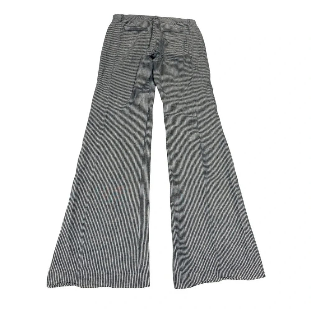 Banana Republic excellent