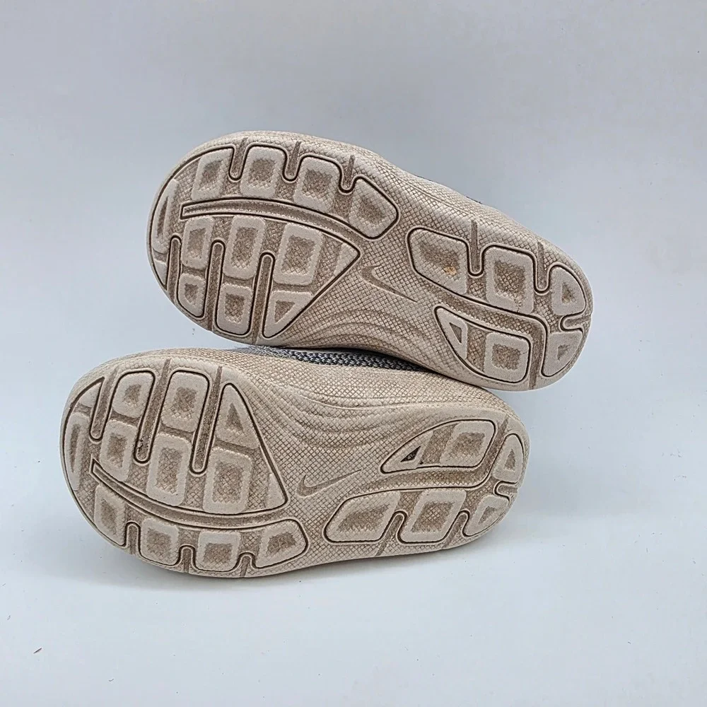 Nike revolution toddler