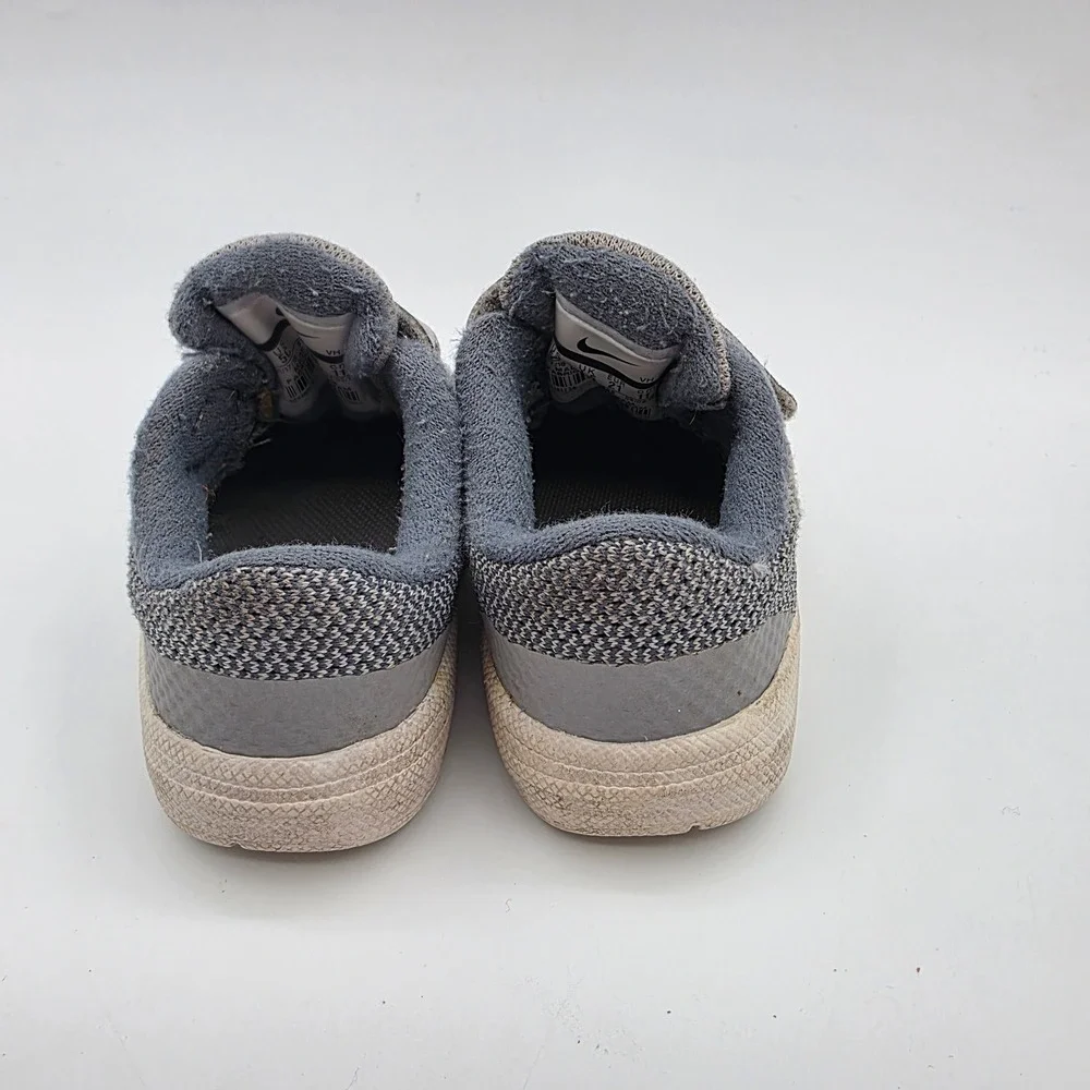 Nike revolution toddler