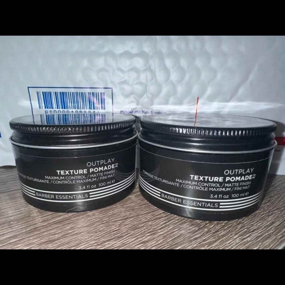 Redken men outplay Texture putty hair care