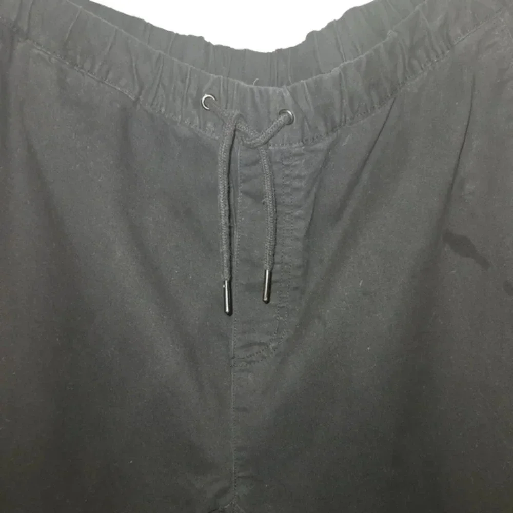 H&M comfortable black