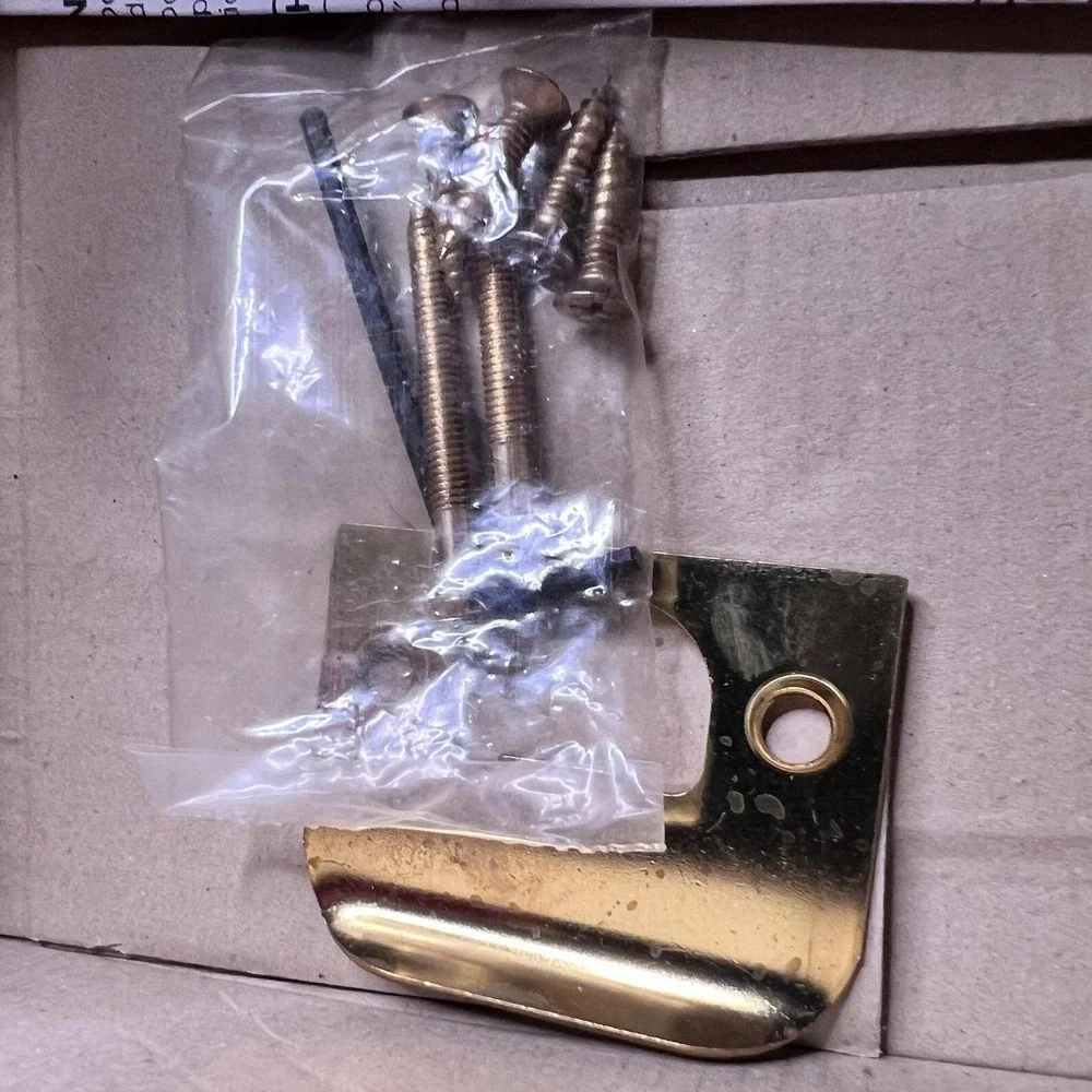 EZ-Set Solid Polished Brass Privacy Door Lever Set Interior BP-502TU-VA-US3