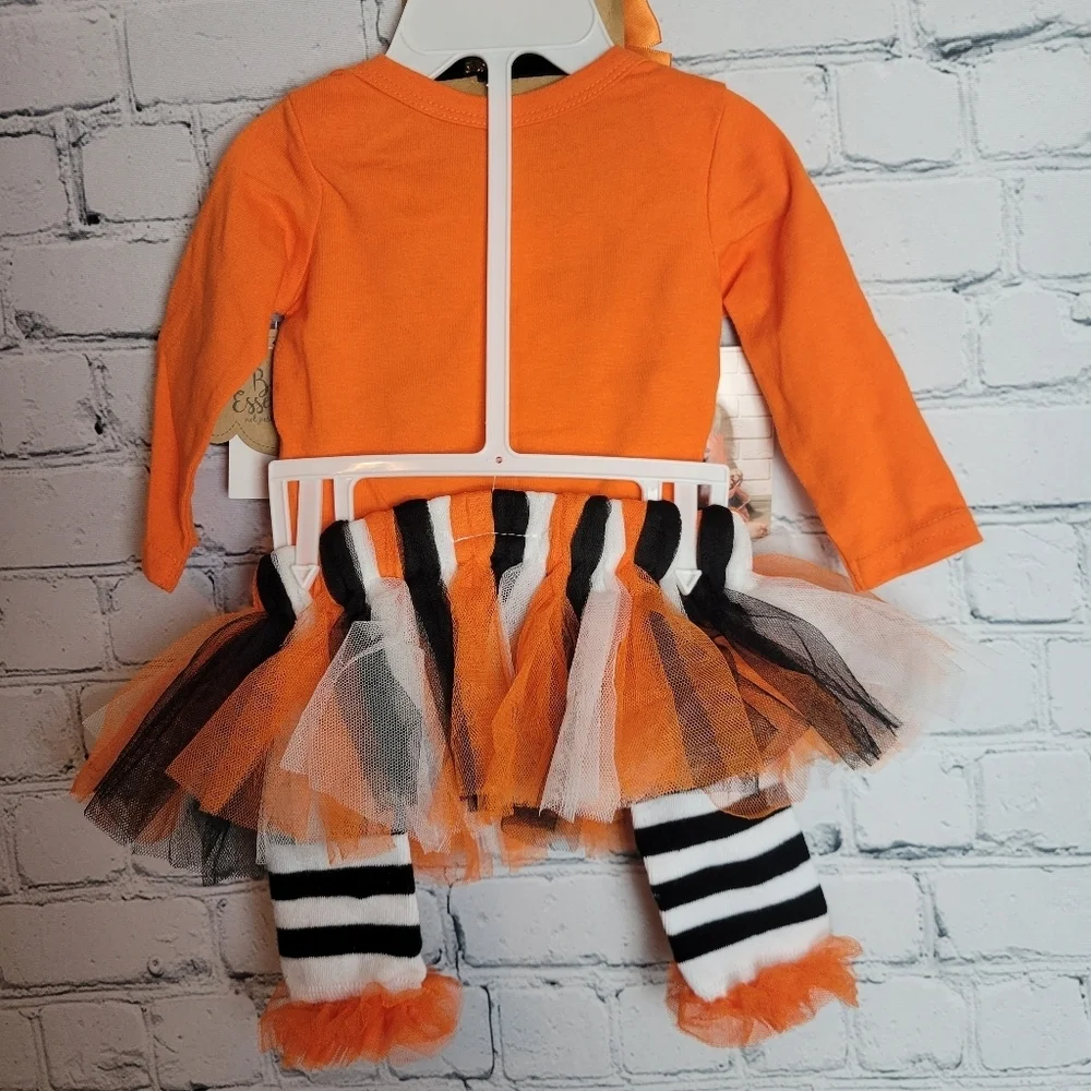 NWT Baby Essentials Size 3M Orange Pumpkin Tutu Costume