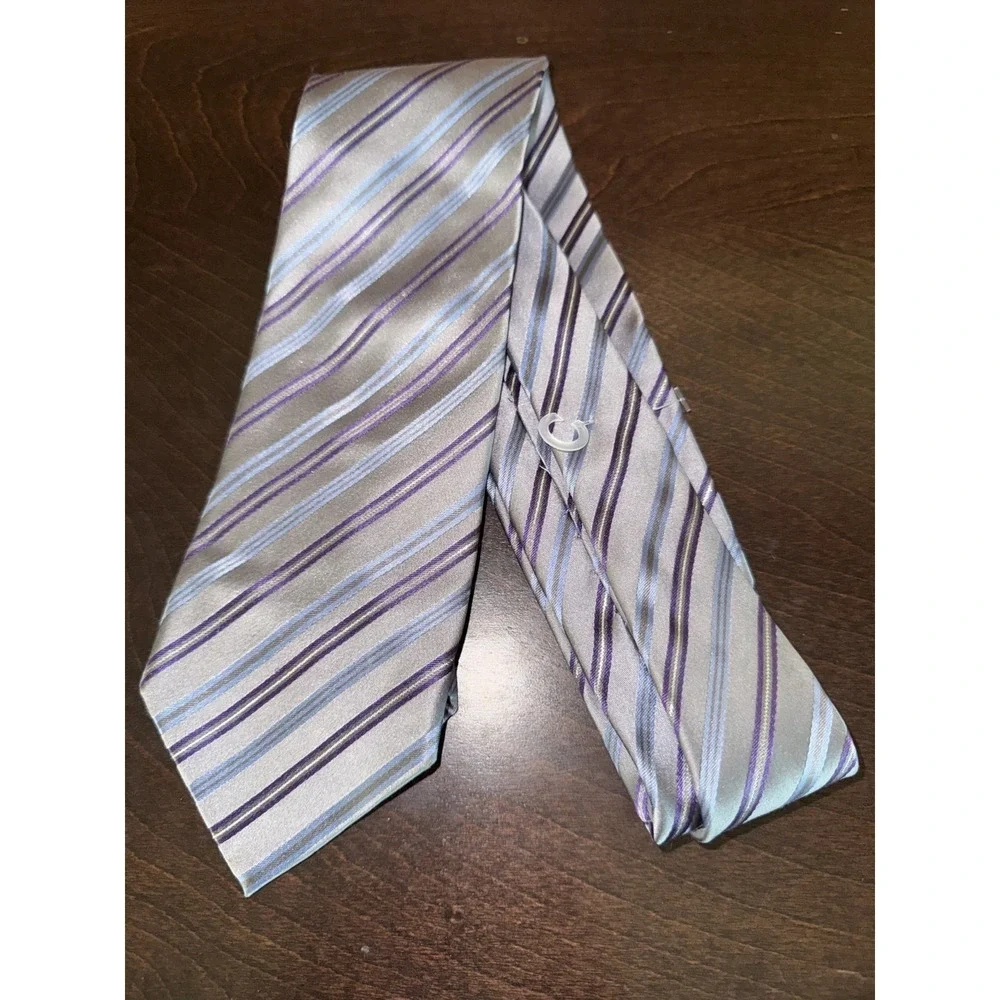 Van Heusen Men's Silk Blend Neck Tie Silver Purple Blue Stripes NWOT
