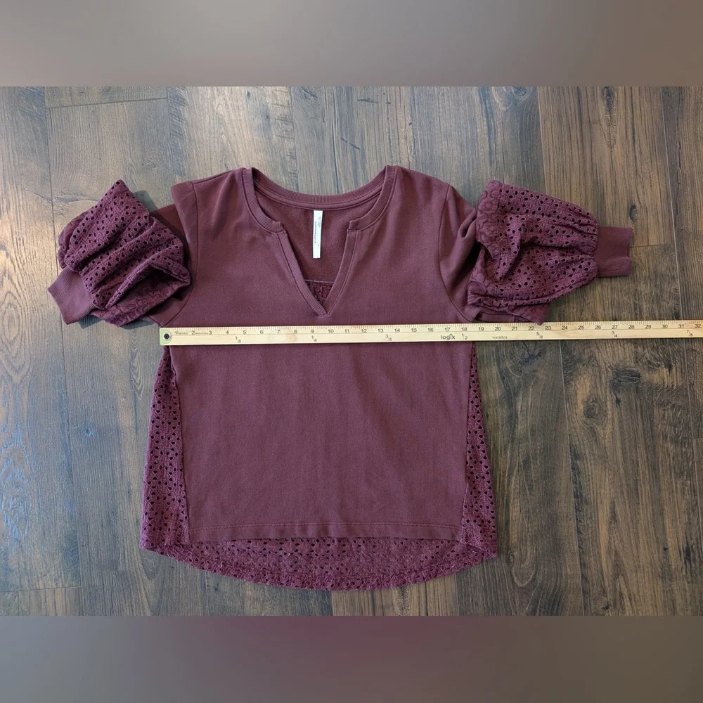 Anthropologie womens maroon