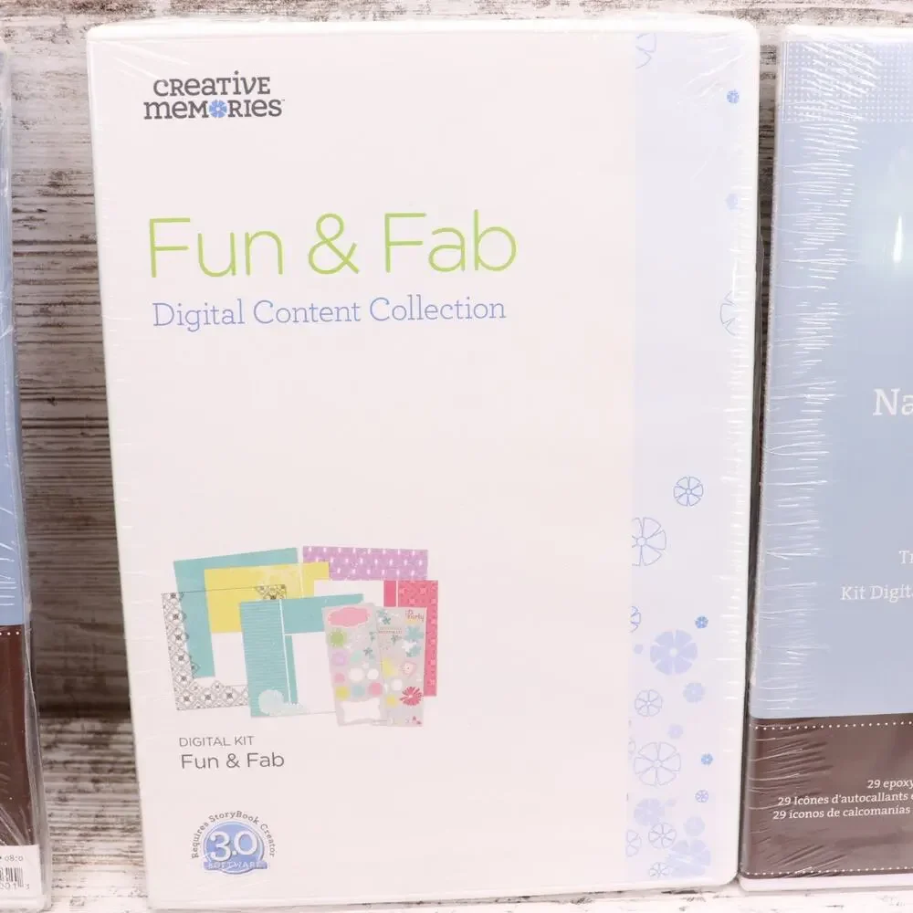 Creative Memories StoryBook Lot Cheerful, Fun Fab, Simple Blooms, Holiday Cheer