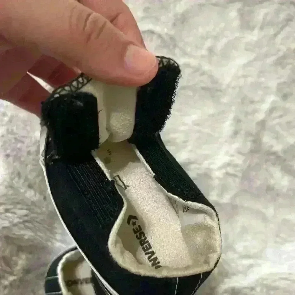 Converse baby size
