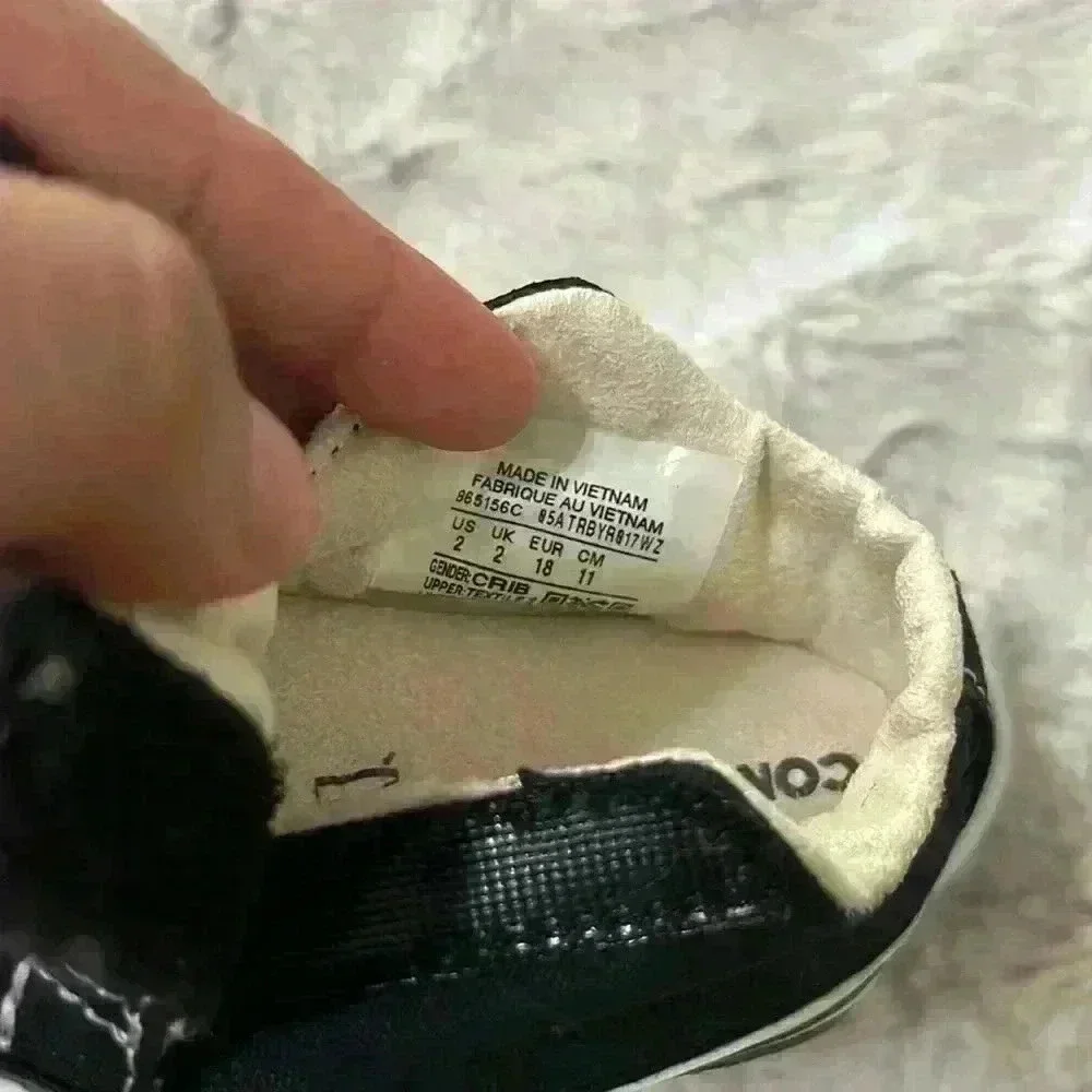 Converse baby size