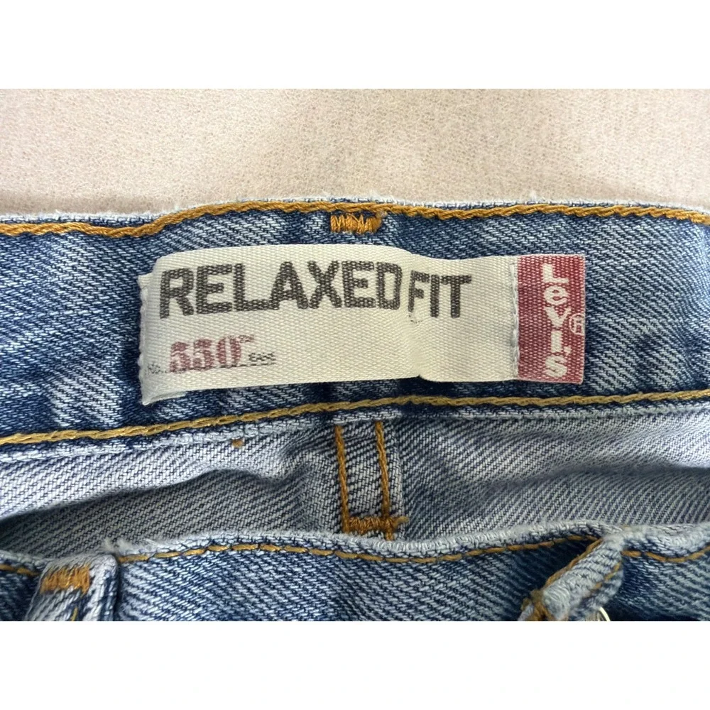 Levis levi 550