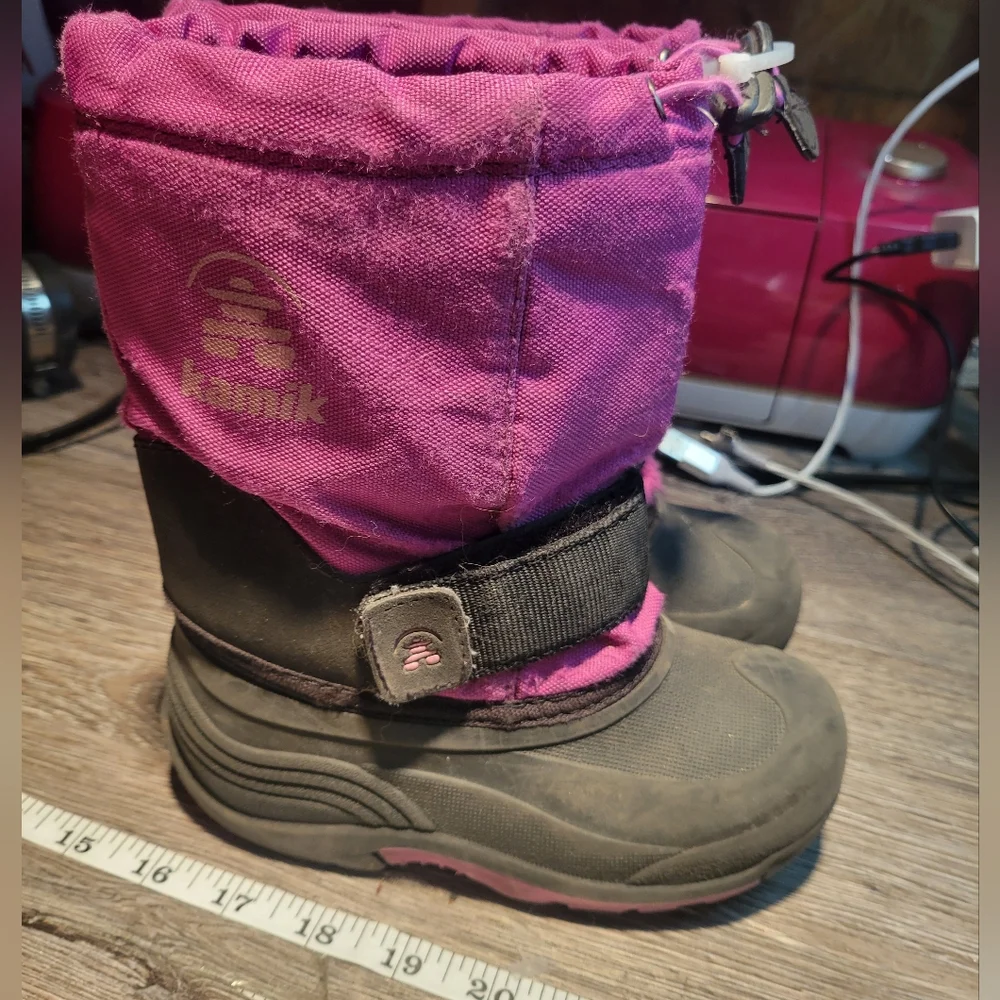 Kamik Youth Pink Boots Size‎ 11