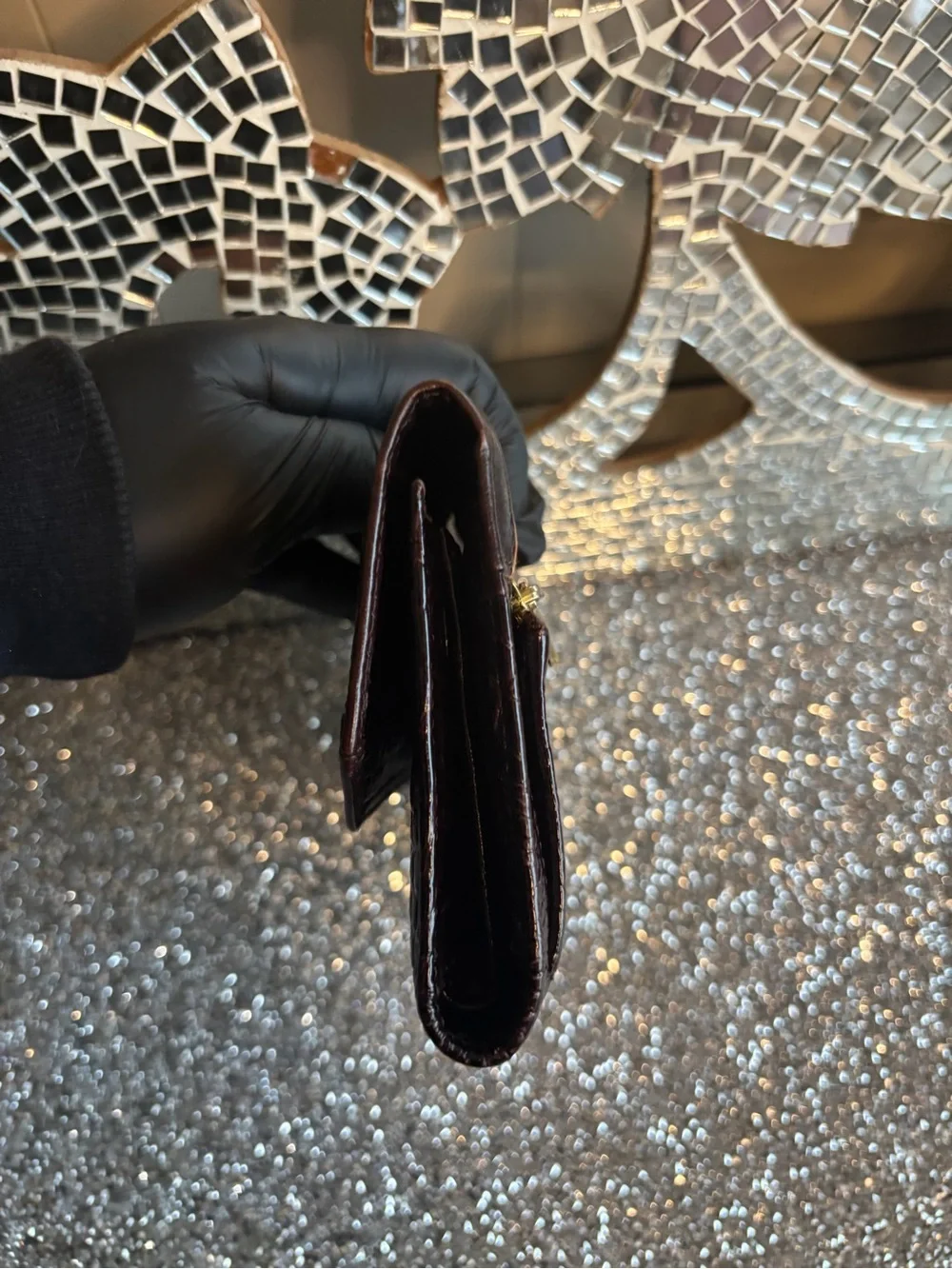 Brahmin trim logo glossy