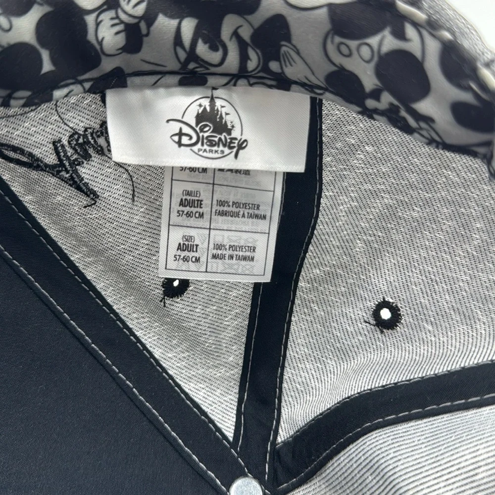 Disney great used