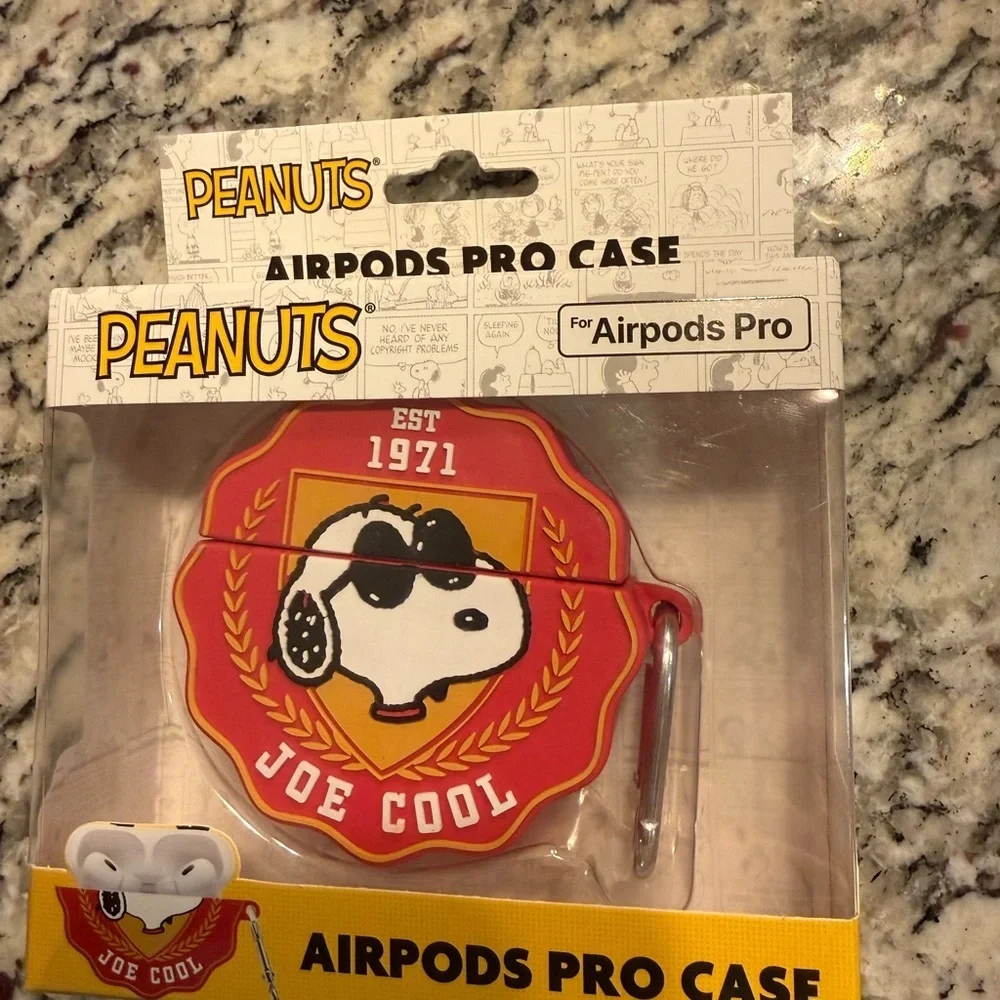Peanuts joe Cool AirPods Pro Case - Bold Red