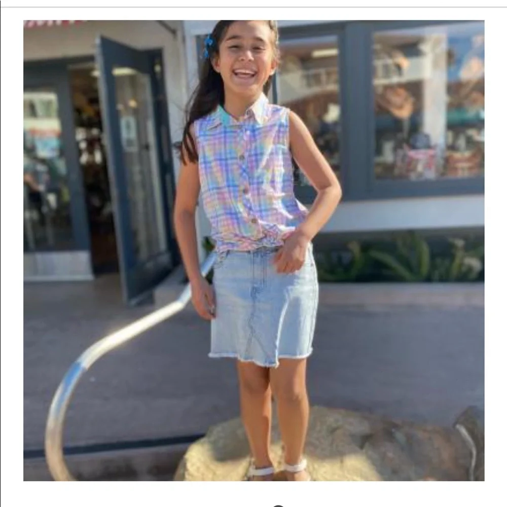 Cat & Jack Gingham Sleeveless Button-Down Top