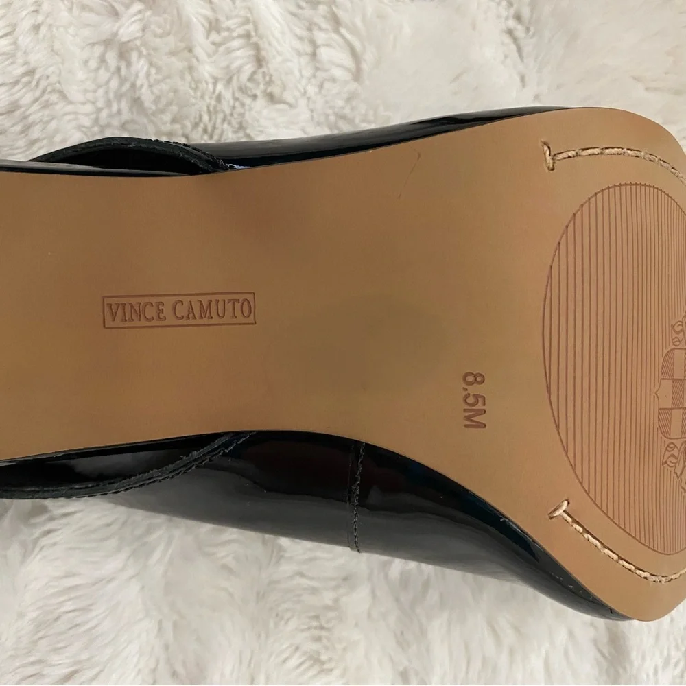 Vince Camuto chic black