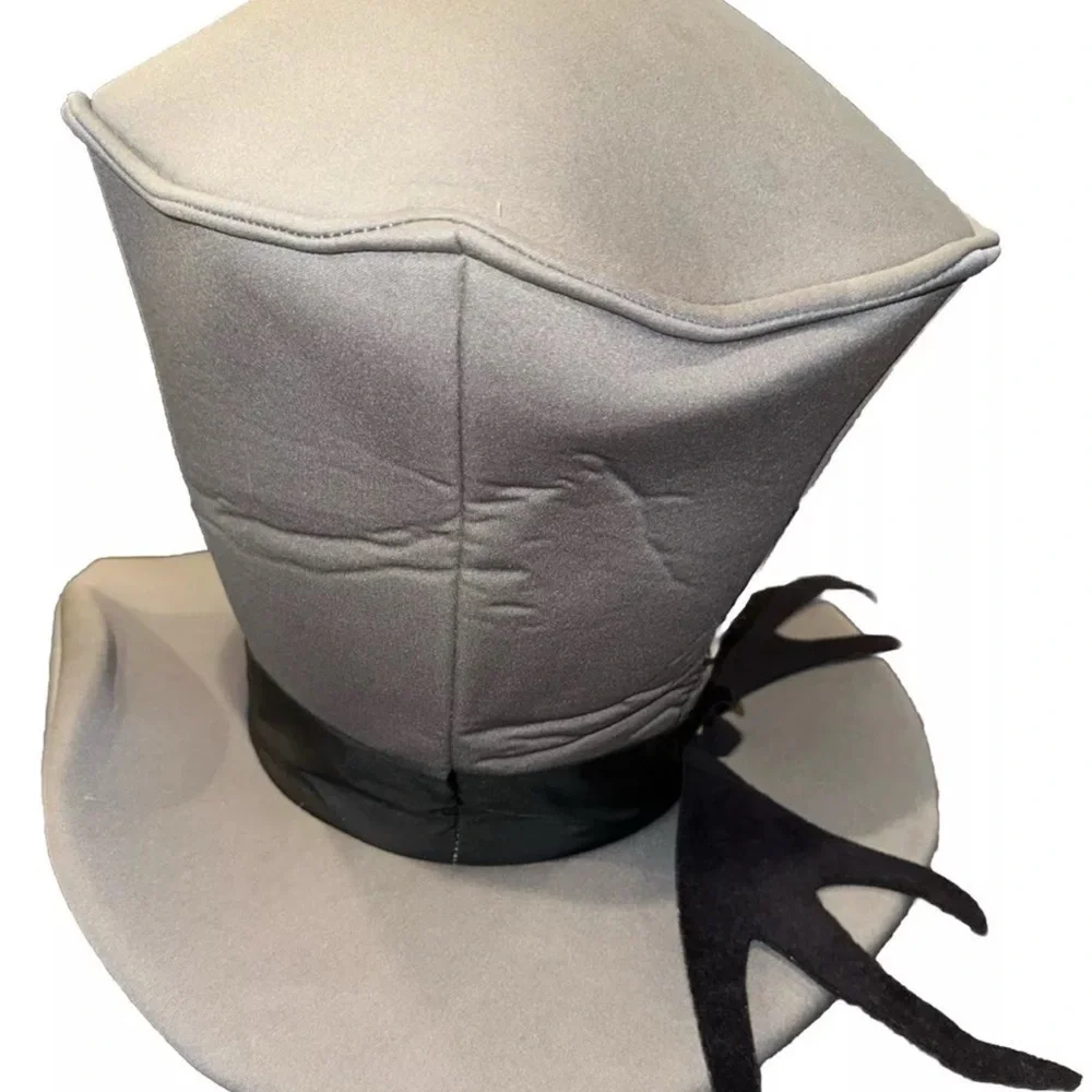 Gray Kids Costume Hat with Skull Design